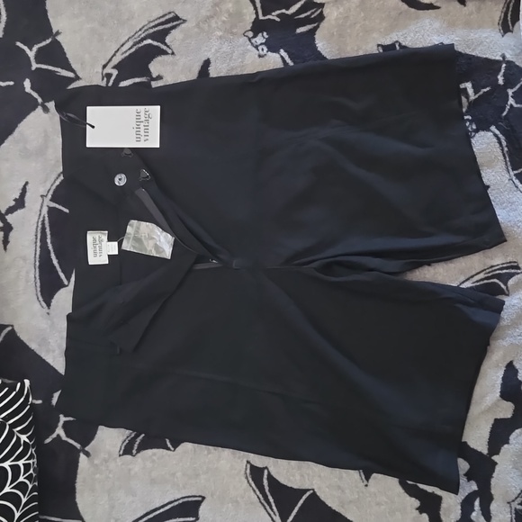 NWT Unique Vintage black Bermuda shorts with belt US XL 14 pinup retro - Picture 4 of 5